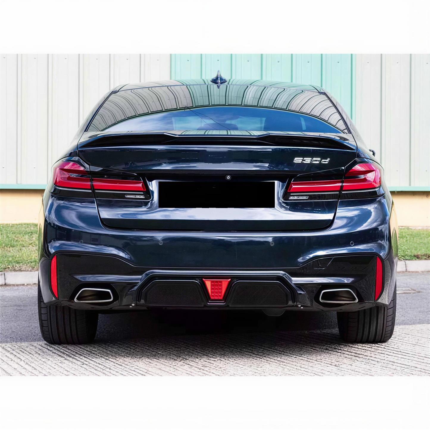 For 2017-2023 BMW G30 5 Series M5 CS Style Smoke lens LED Rear Diffuser